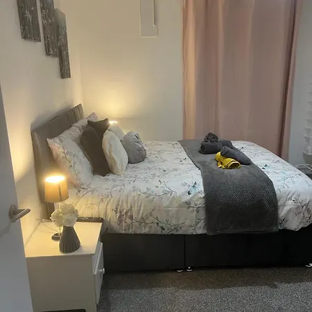 Flat In Greater Manchester-2
