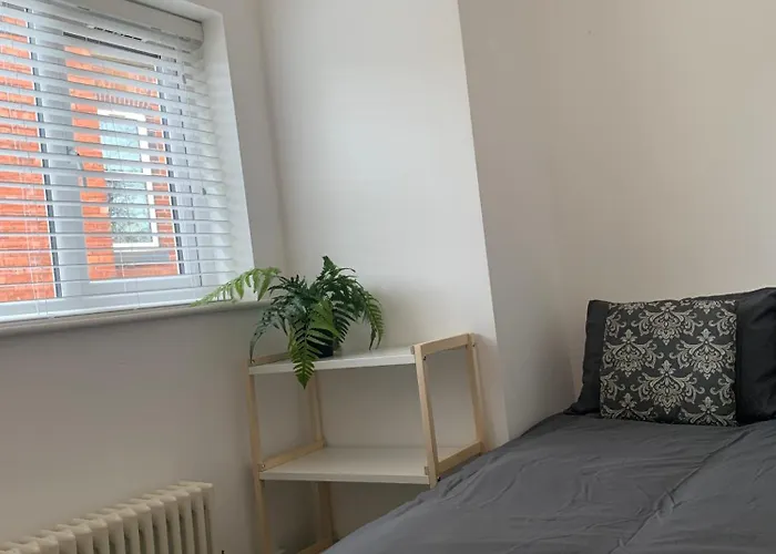 Didsbury Failte Inn Apts - 3 Mins To The Christie'S - Ground Floor - Free Parking